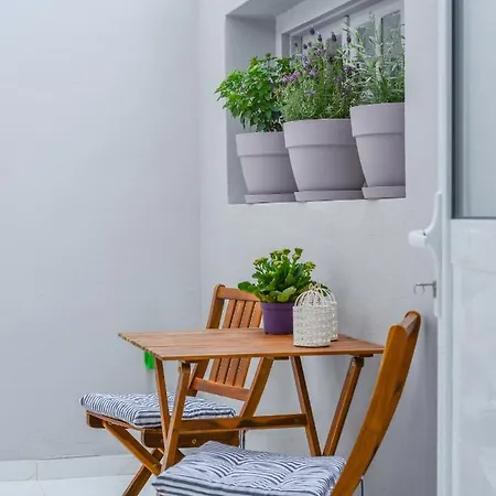 Casa D' Appartamento *